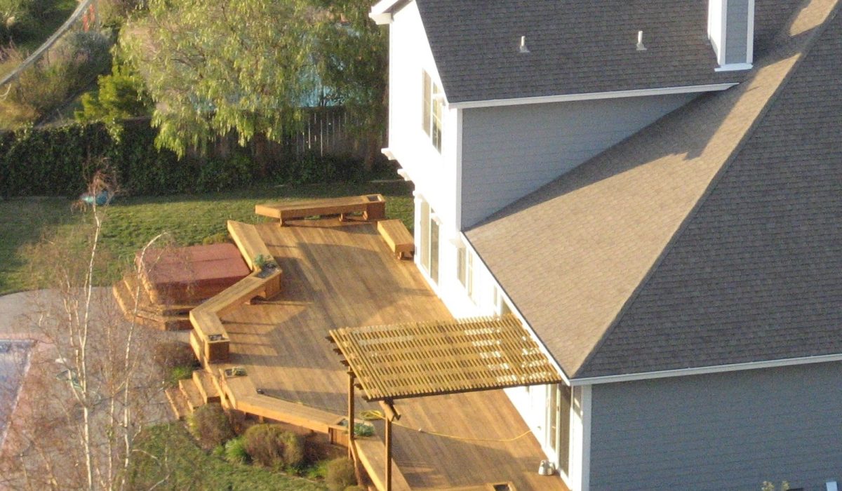 Jardin et valeur d'une maison : ce que rapportent une terrasse, une pelouse ou une piscine